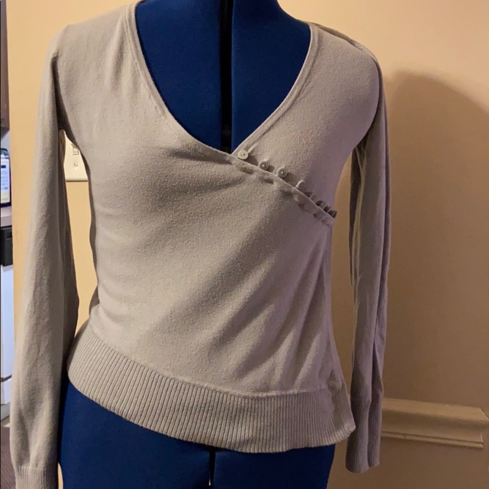 H & M Gray Long sleeve button up sweater